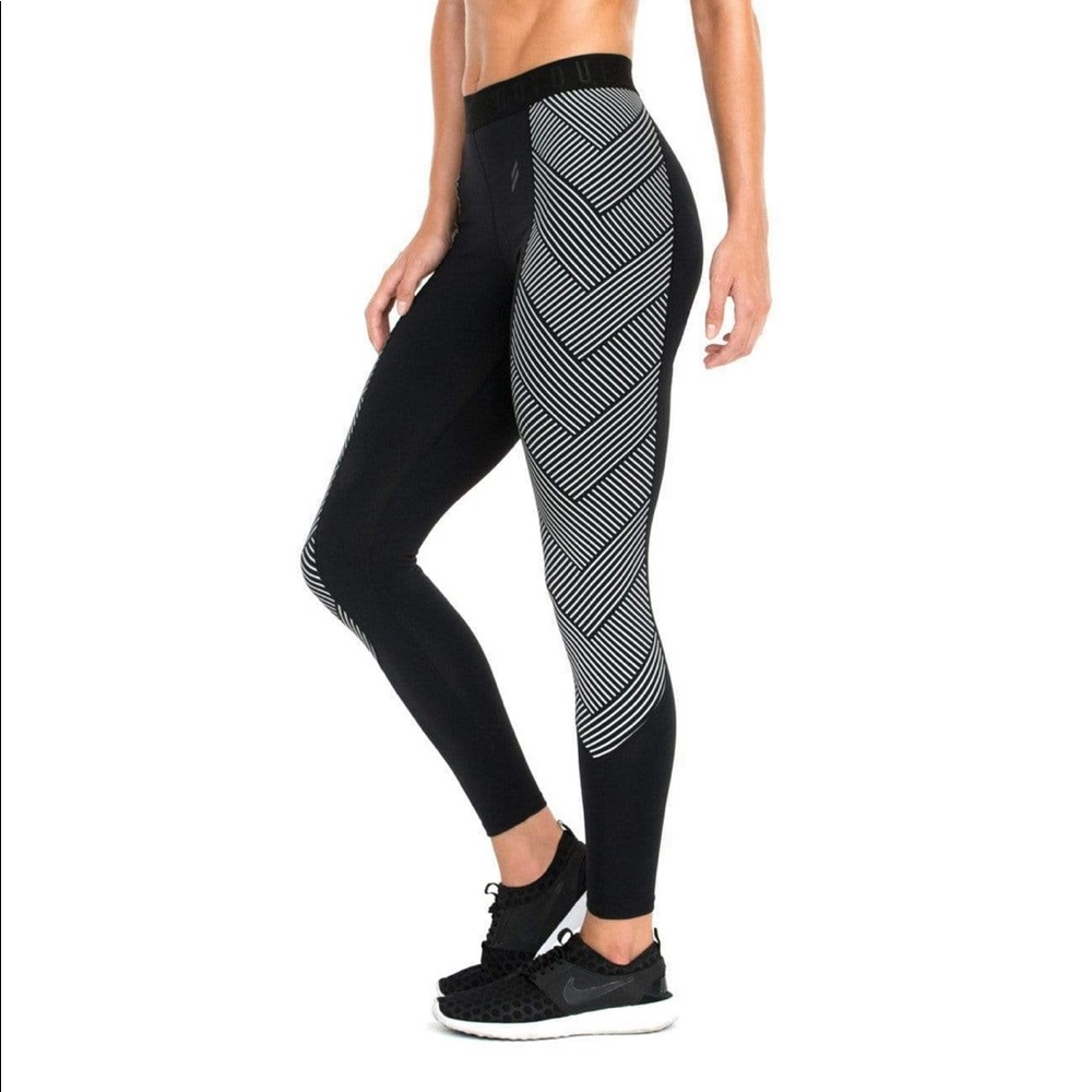 DoYouEven comptight leggings reflective Xs & small